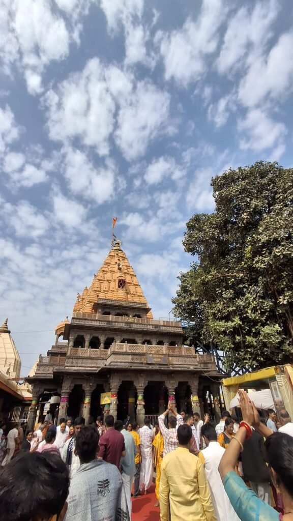 Mumbai to Ujjain Cab Service for Mahakaleshwar Darshan